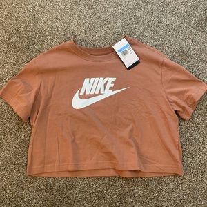 Women’s Nike Shirt